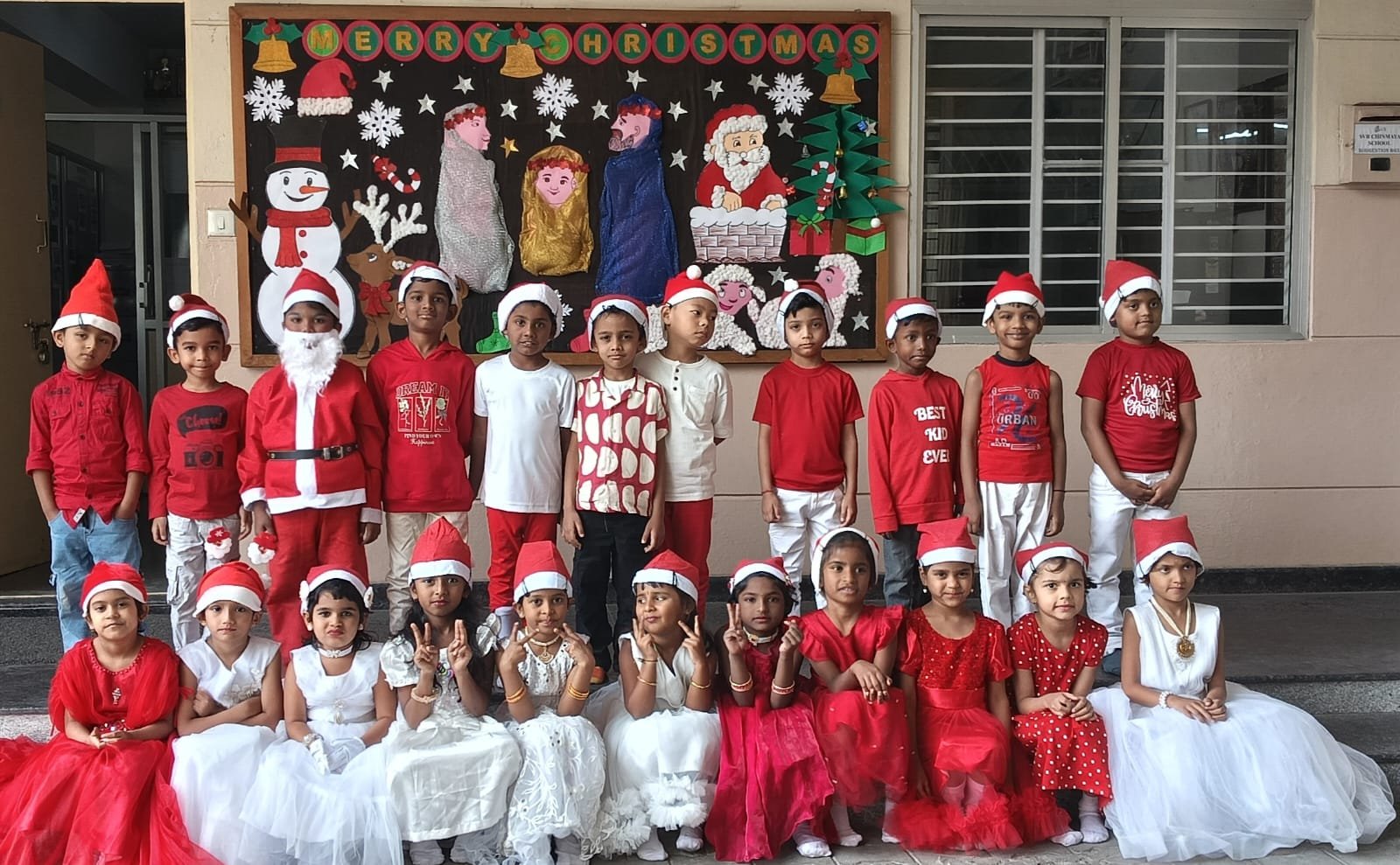 Students celebrating Christmas - image 7