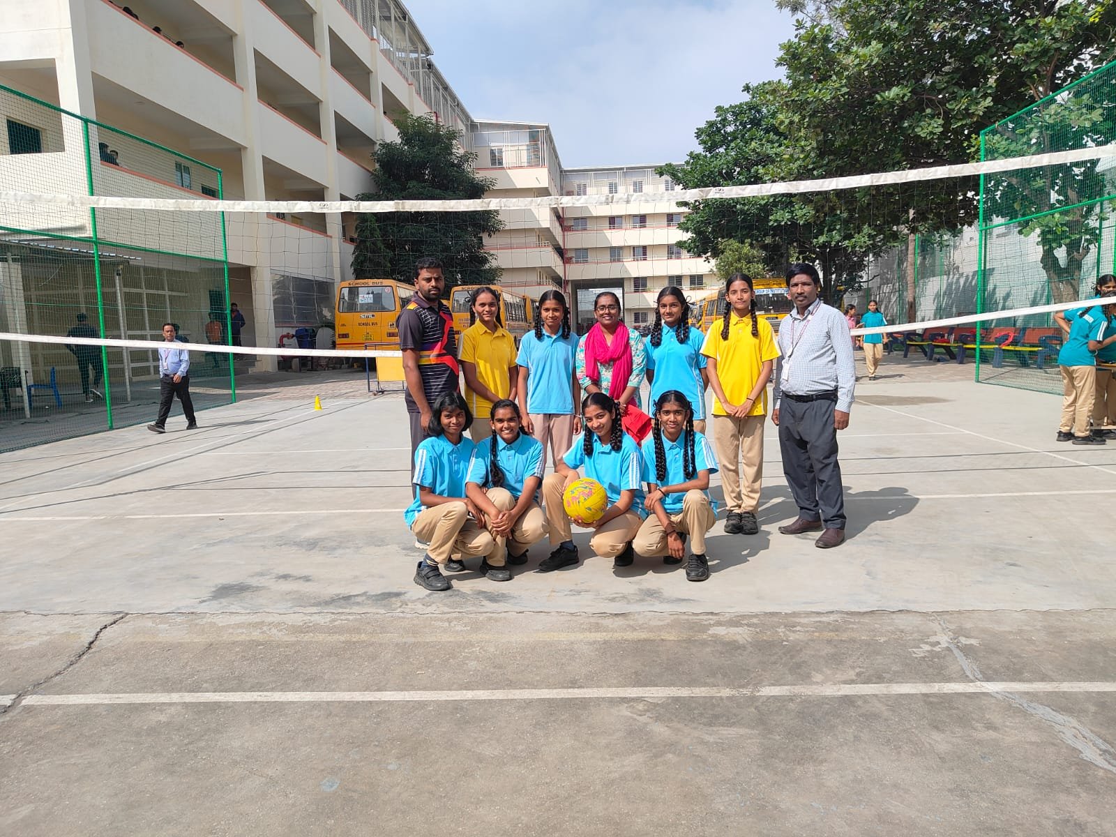 Throwball Image